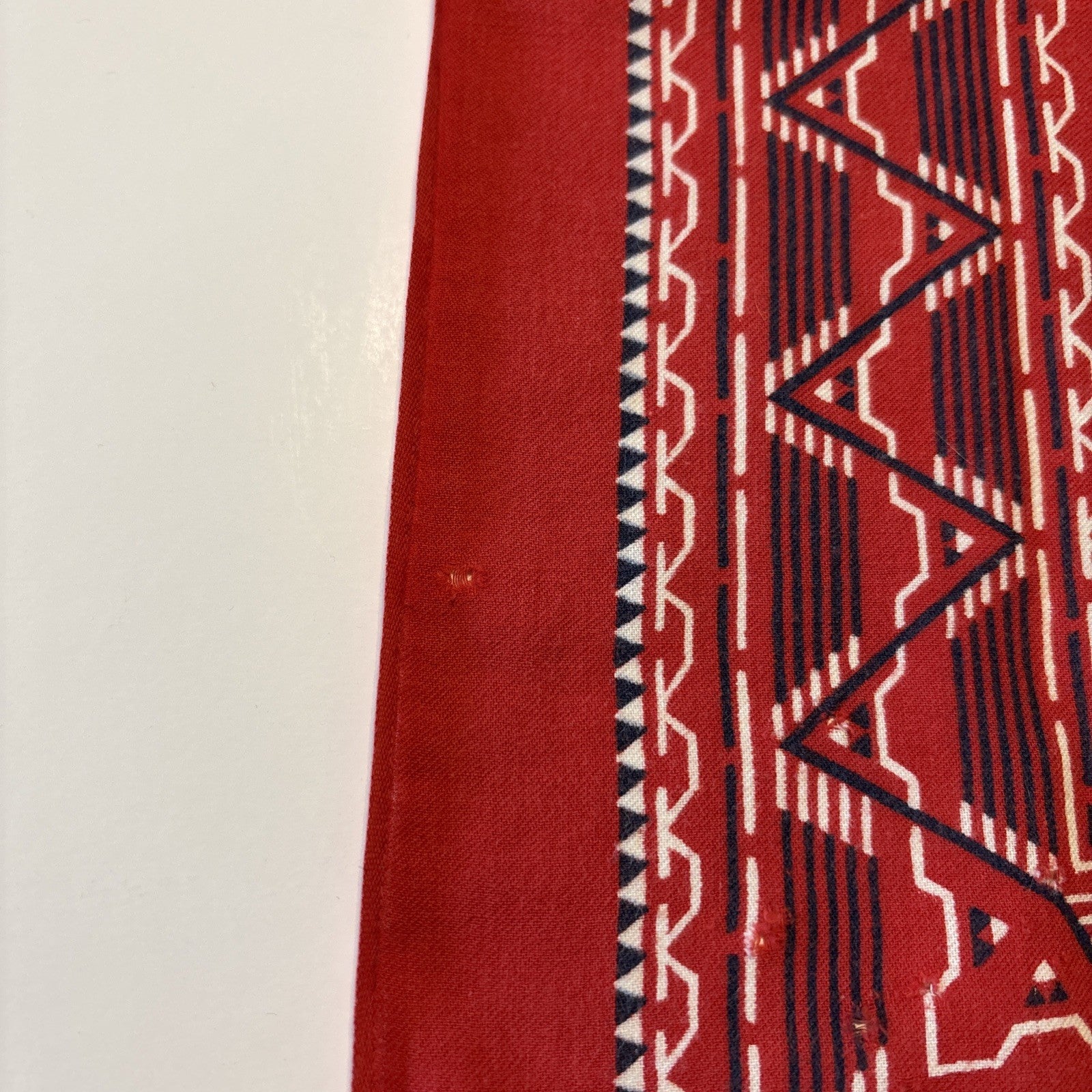 Ironweave Tuside Fast Color Cotton Red Western Theme Bandana 17-1/4" x 18"