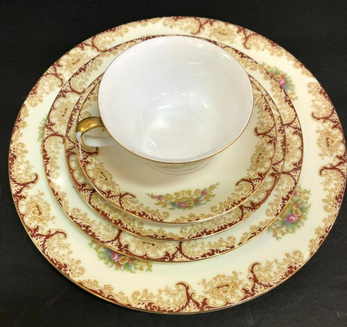 NORITAKE china Red & Tan pattern One Serving set of 5