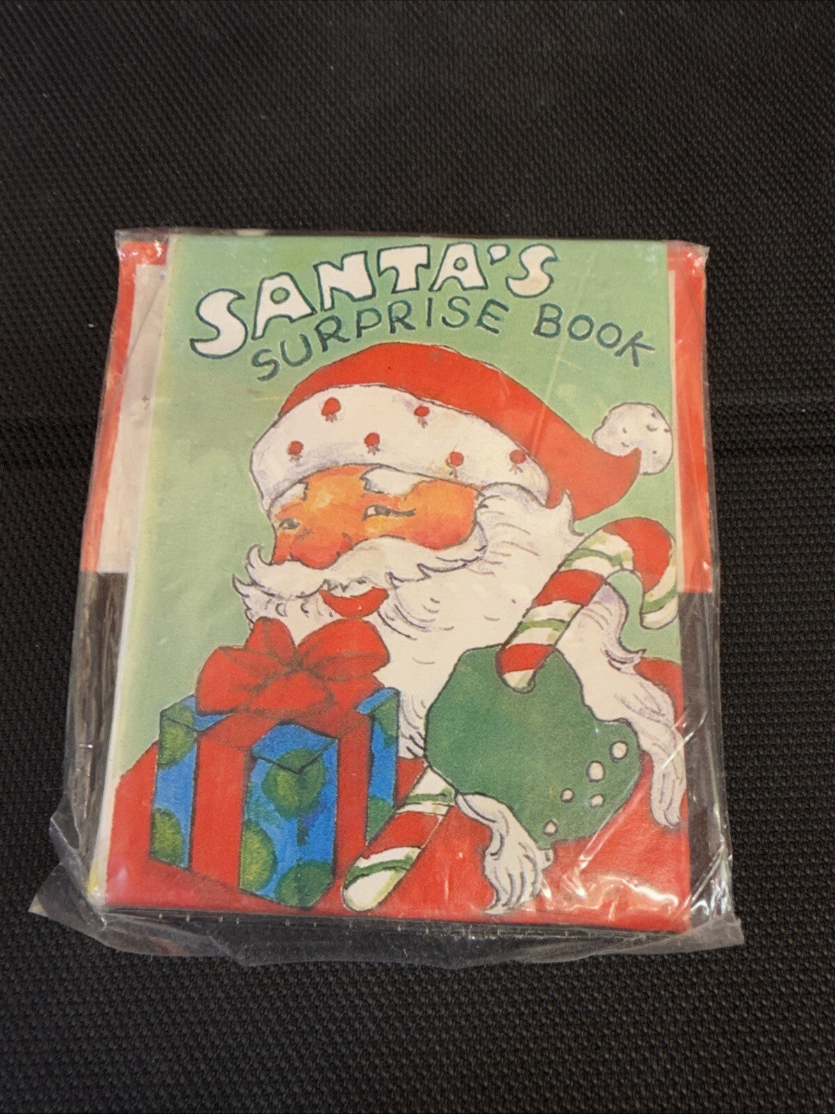 Vintage SSCO Mini Story Book Santa's Surprise Book 24 pages Taiwan
