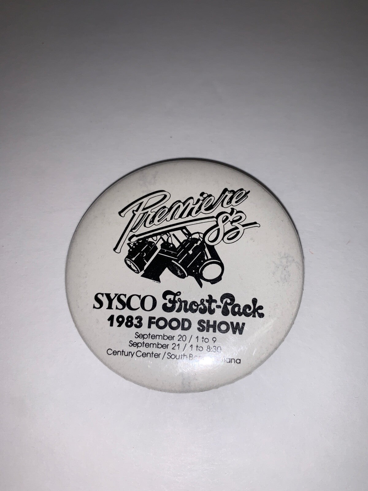 Lot of 8 Vintage Sysco Advertising Pinback