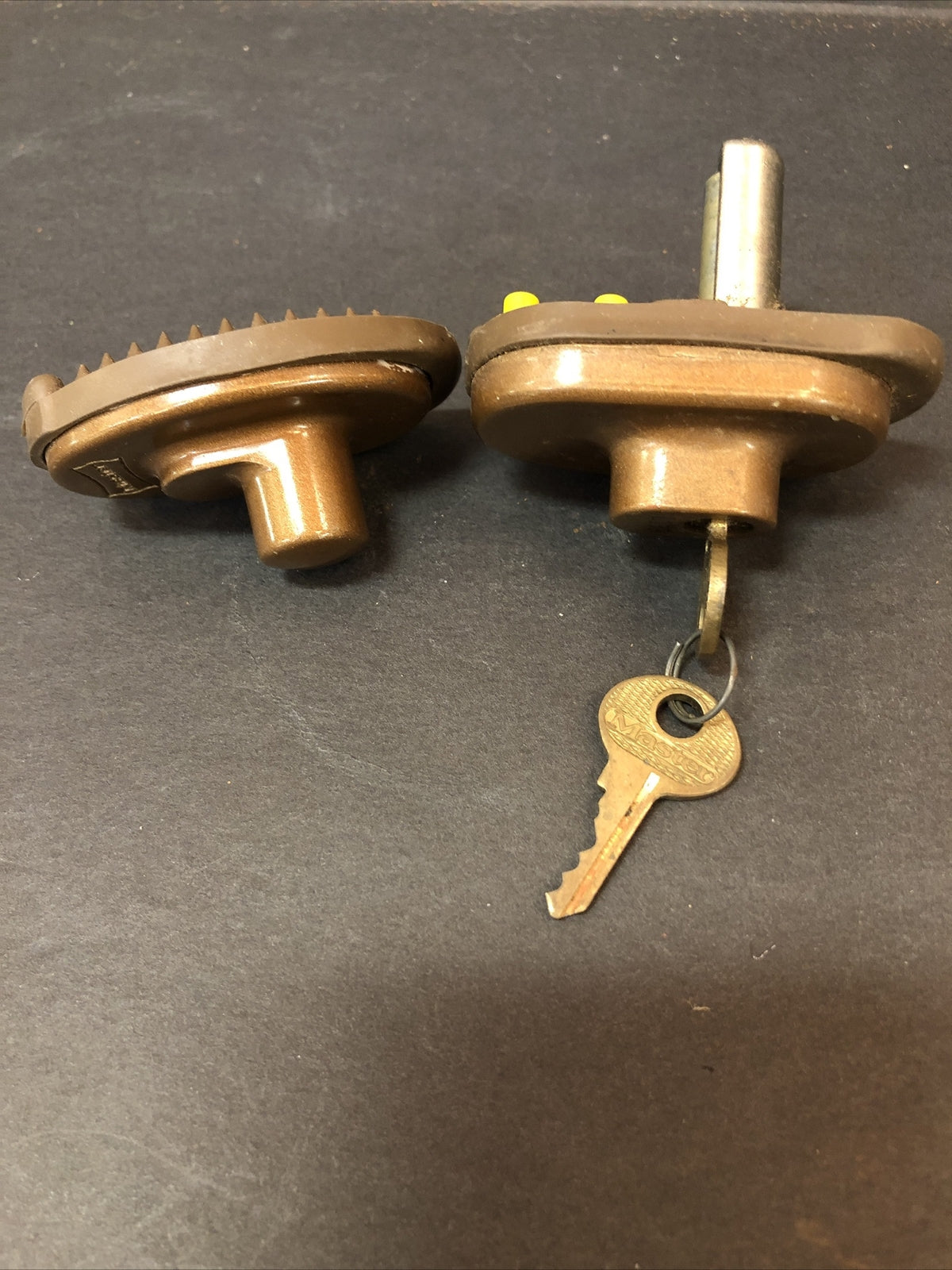 Lot of 2 master Trigger Locks padlocks with 2 keys each