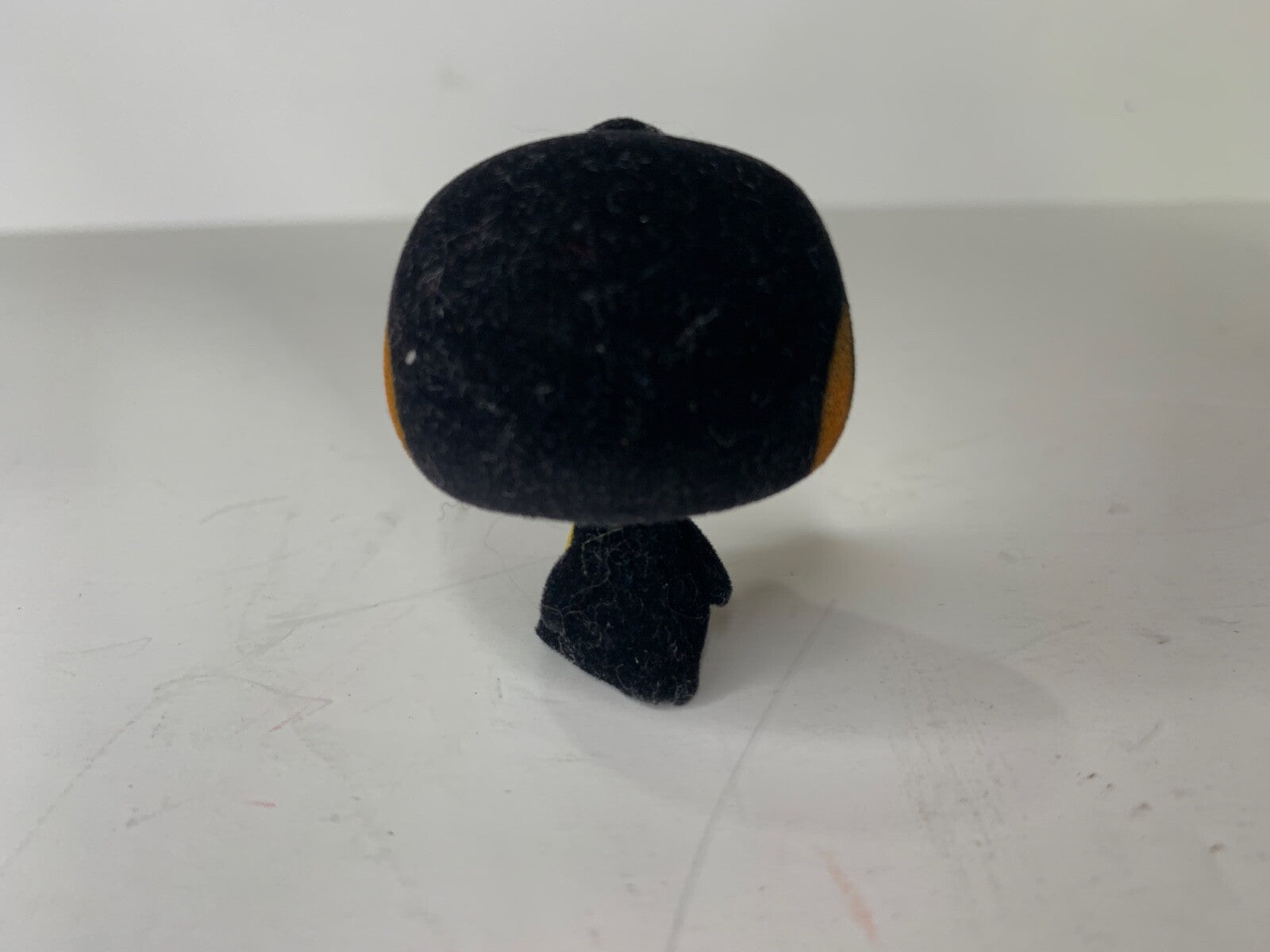 Littlest Pet Shop #333 Fuzzy Penguin Authentic LPS Animal Figure