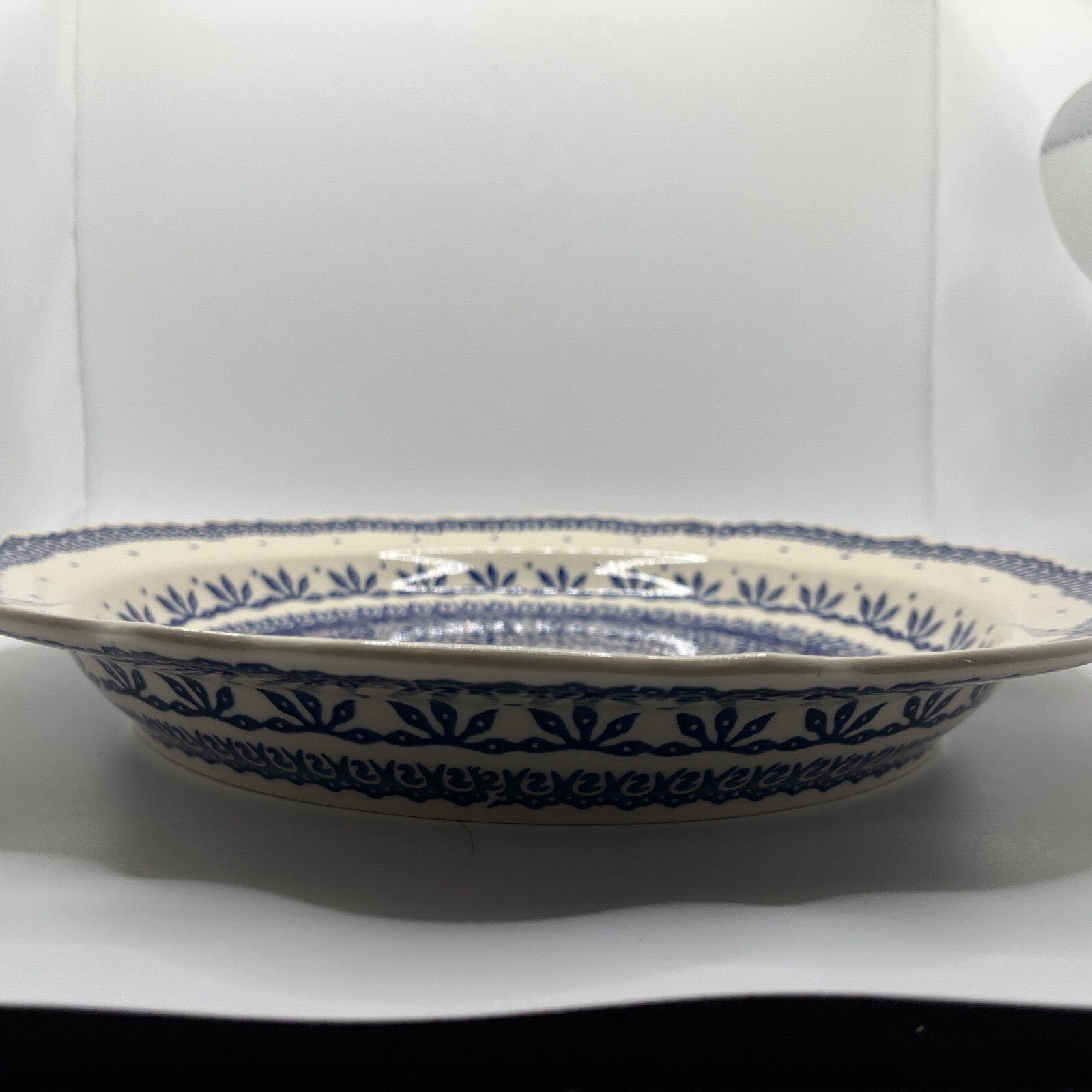 Boleslawiec Polish Pottery 13" Large Serving Dish Scalloped Round  Flowers
