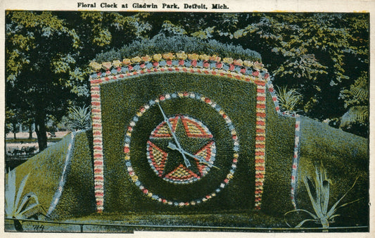 Floral Clock Gladwin Park Detroit Mich MI Michigan Postcard