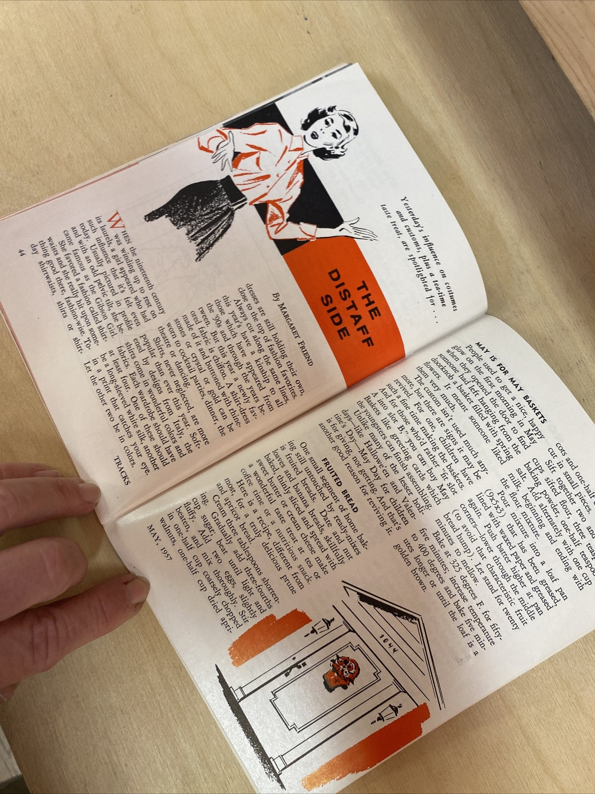 MAY 1957 TRACKS MAGAZINE CHESAPEAKE & OHIO RAILROAD RR TRAINS  