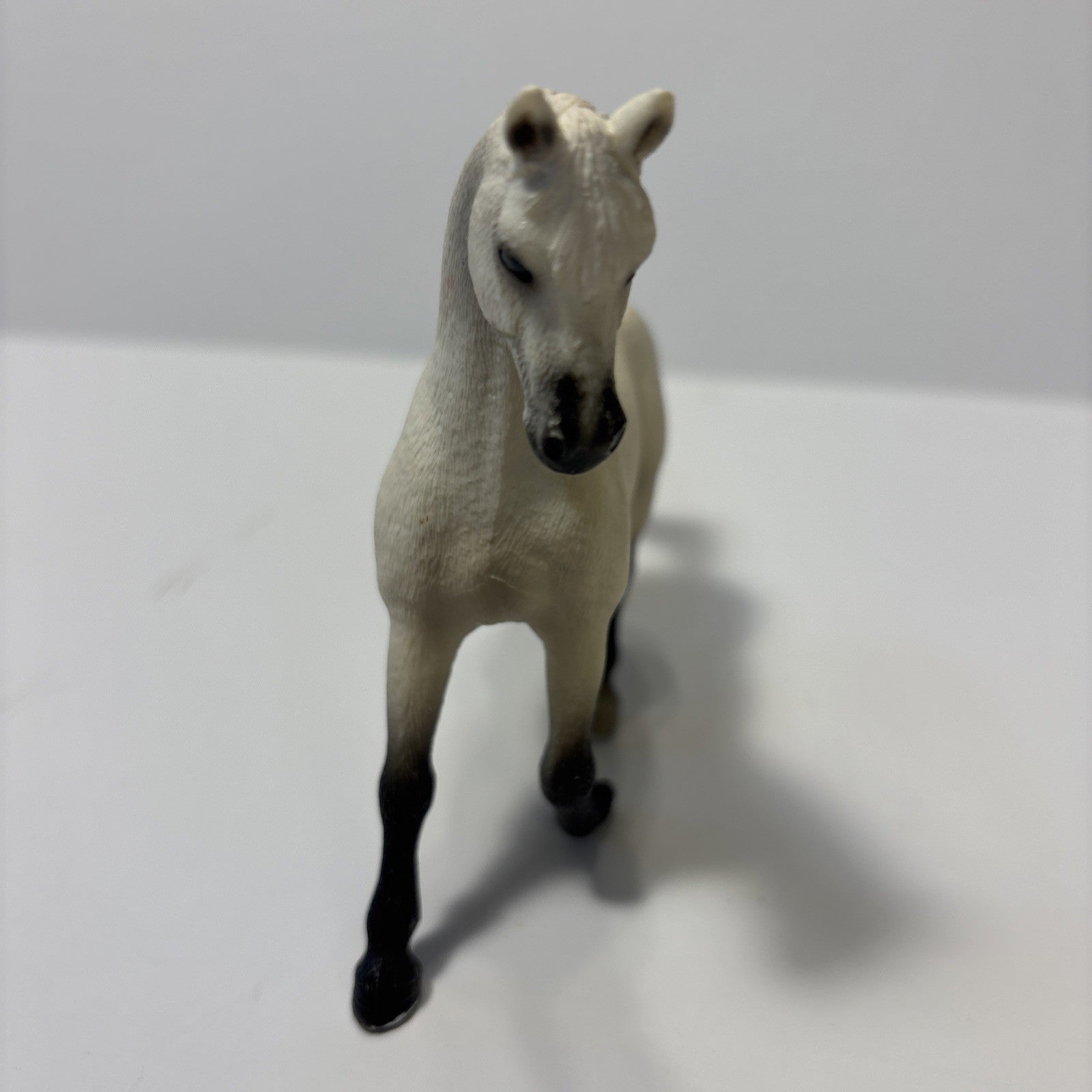2015 Schleich White Arabian Mare Horse Toy Retired