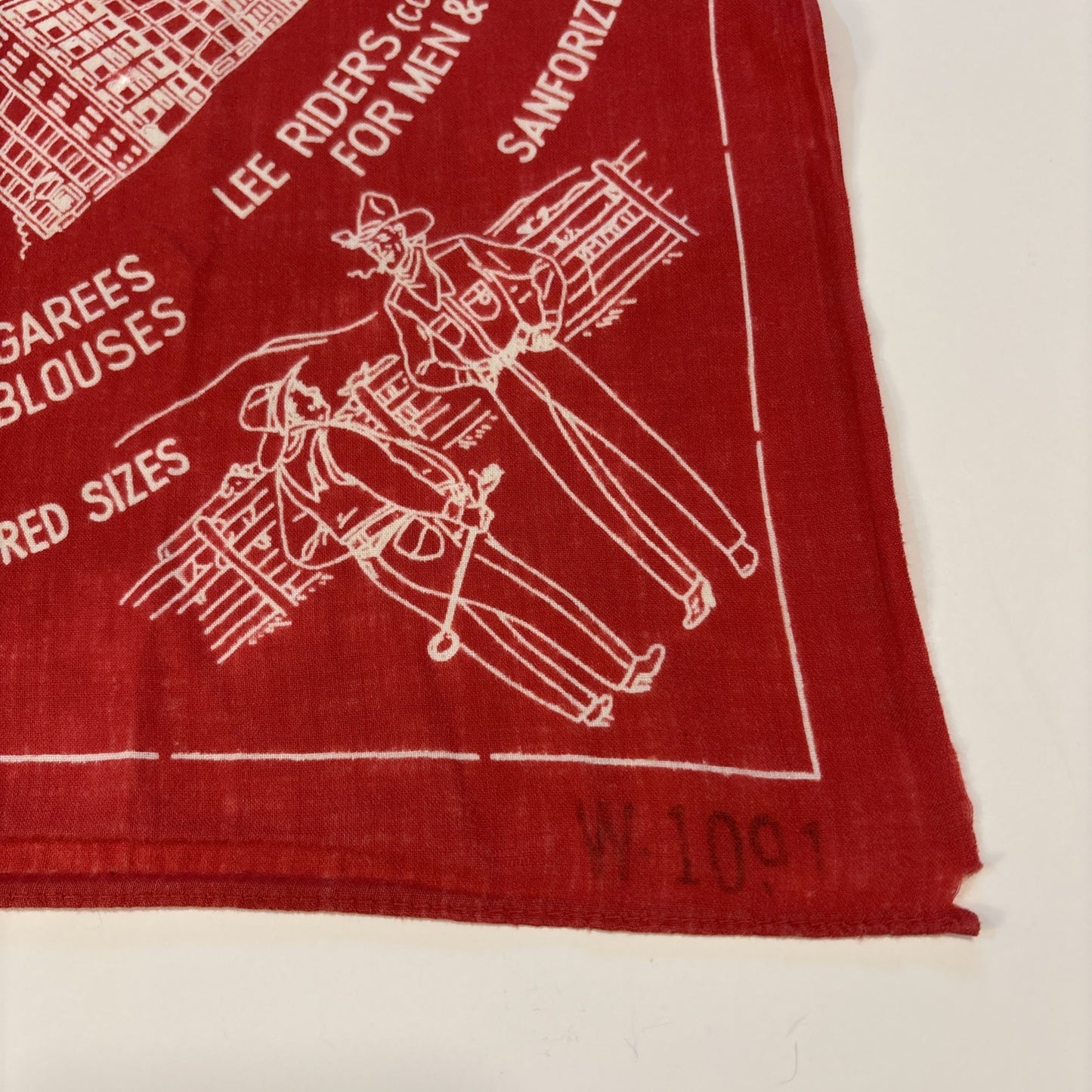 Lee Union Made Red Bandana 1950s Advertising Handkerchief 21-1/4" x 20-1/4"