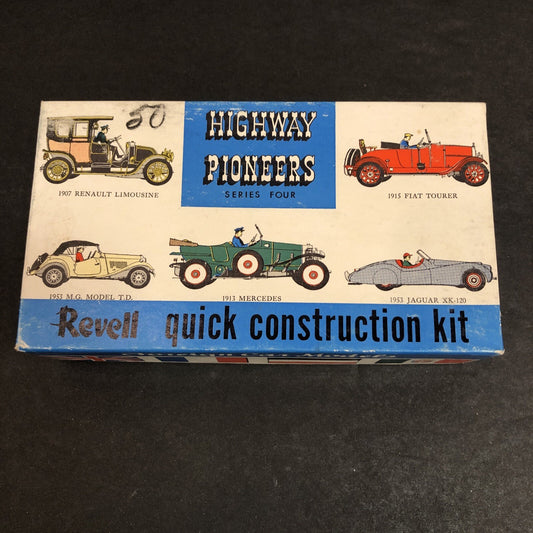 Revell Highway Pioneers Series 4 Foreign 1915 Fiat Tourer Model Car Toy