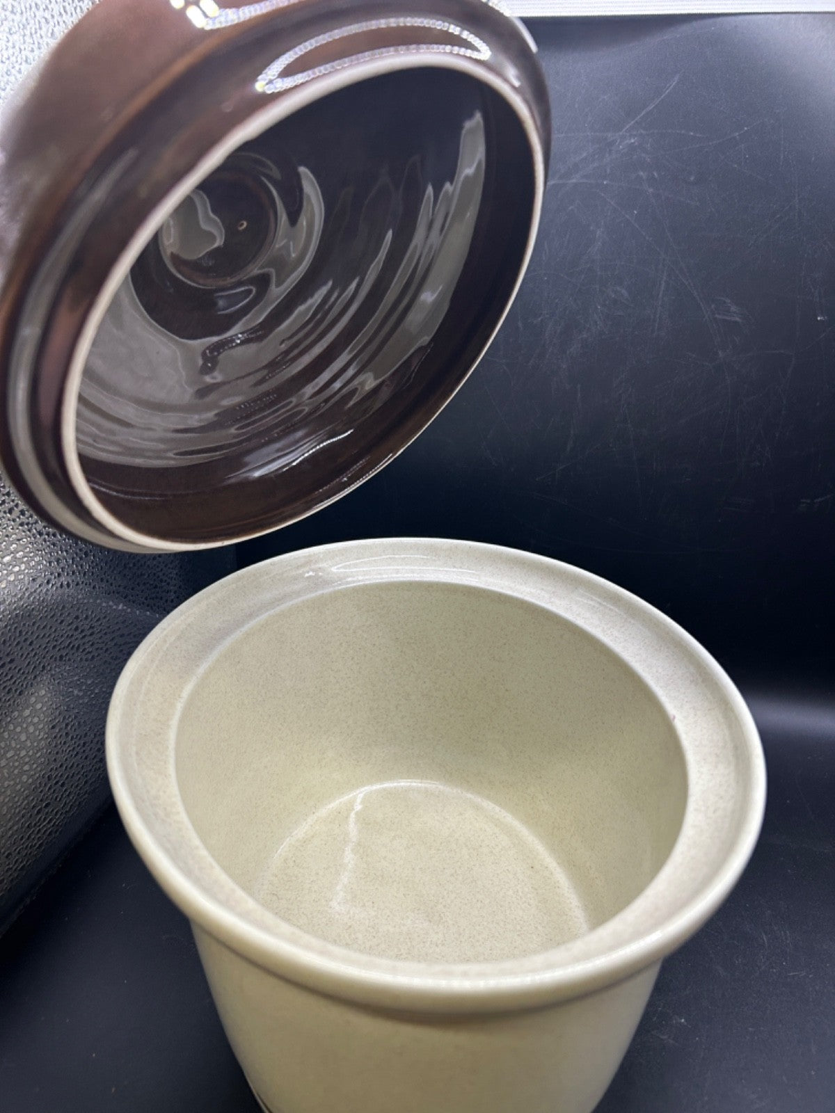 Royal Doulton WILD CHERRY Casserole Dish & Lid Made in England Lambethware 1979