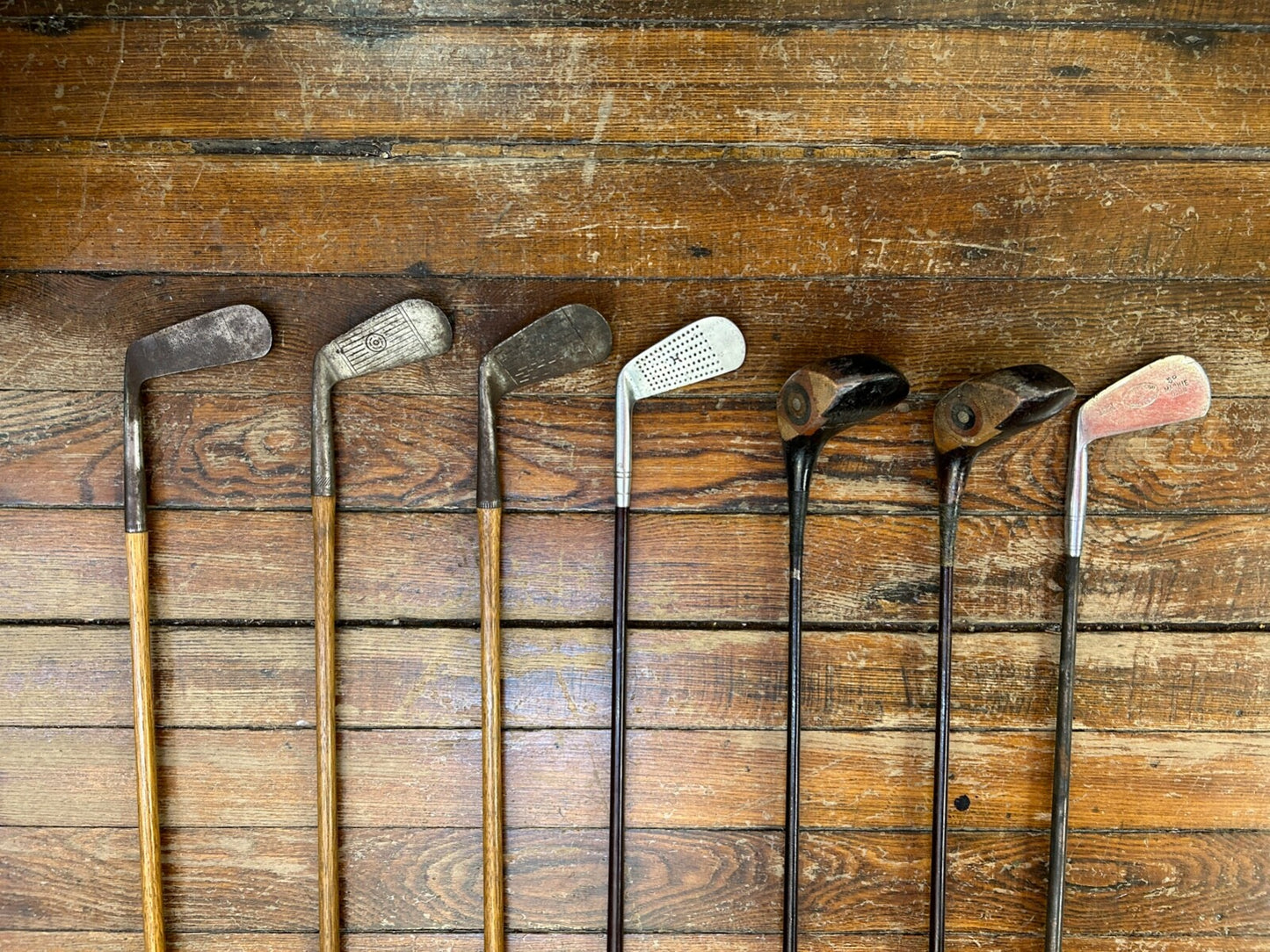 1930's Set of 7 Golf Club W Bag Wood and Metal Clubs Wood Handles W Talon Zipper