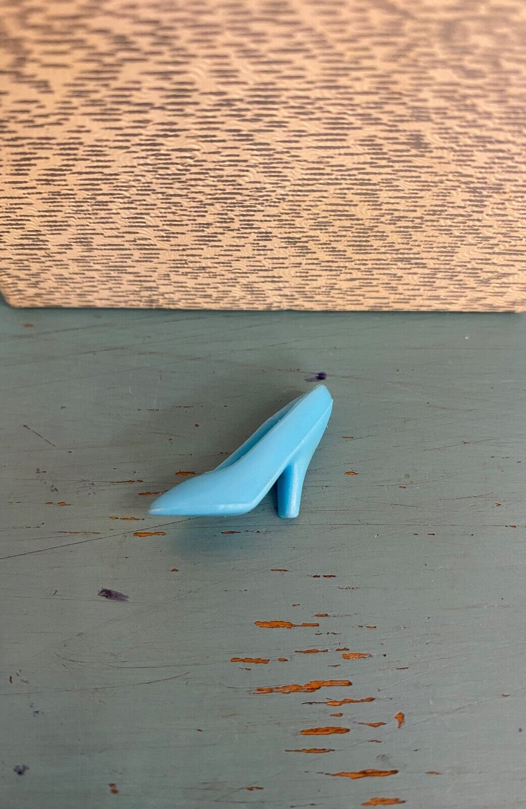 ONE HEEL INCLUDED BARBIE Vintage BLUE Closed Toe High Heel CHINA