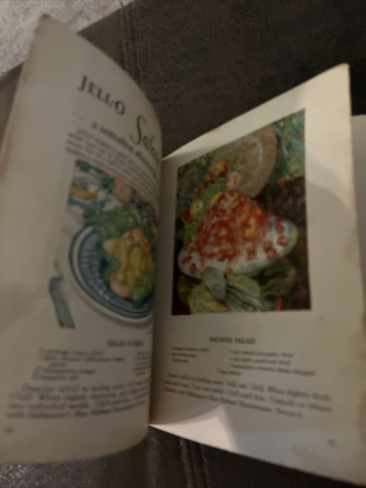 Vintage 1928 Jell-o "Brings Dozens of Answers" Recipe Booklet