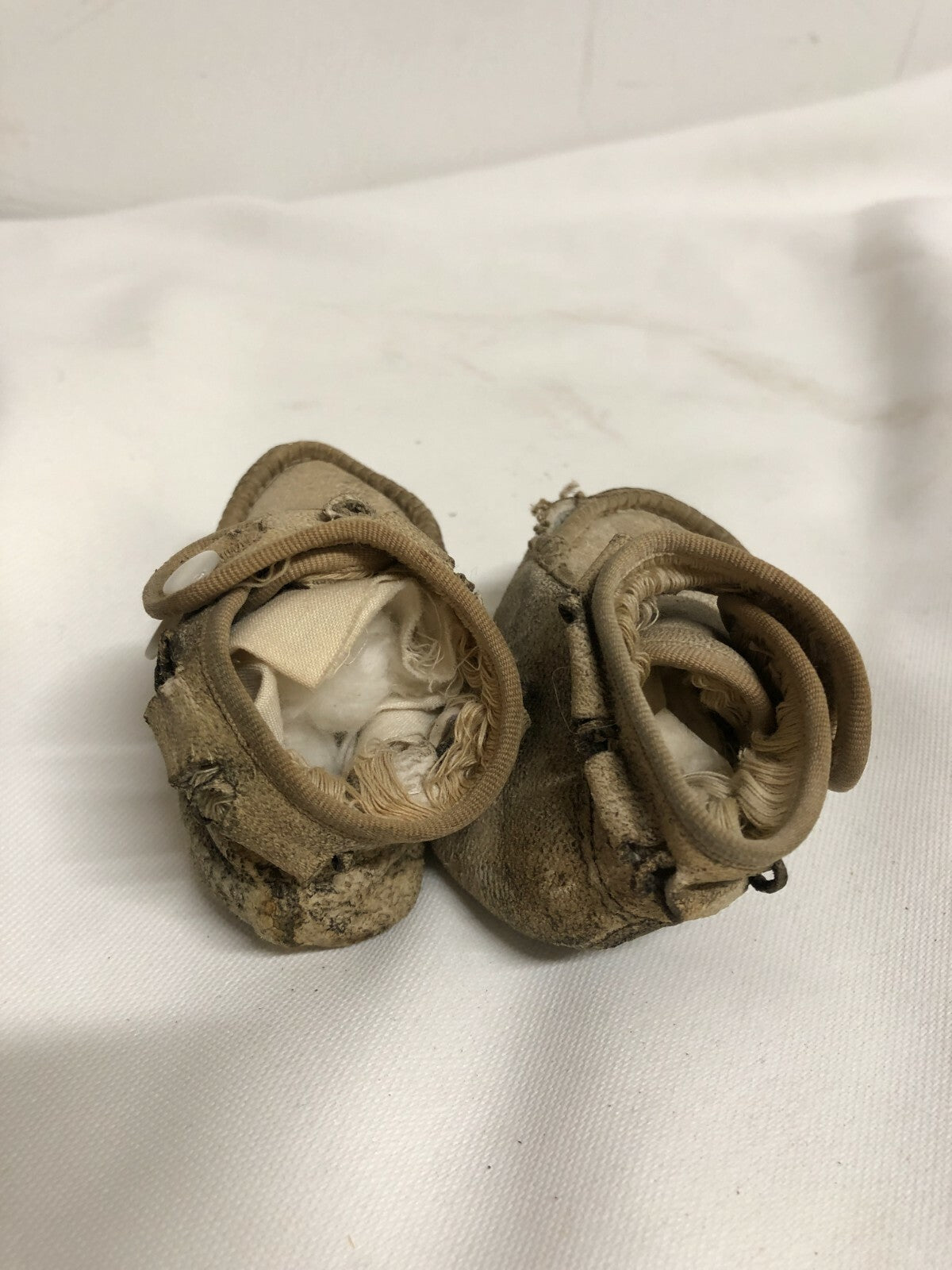 Antique Vintage Childs Childrens White Moccasins shoes