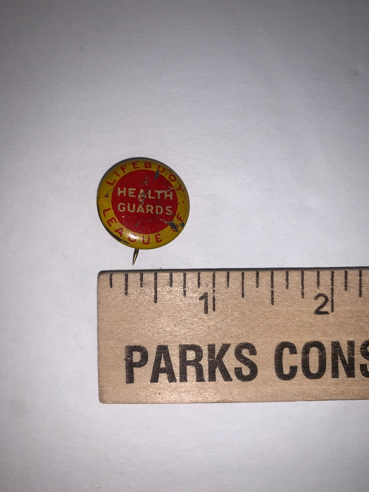 Lot of 4 Vintage Life Buoy League of Health Guards 7/8" Litho Pinback