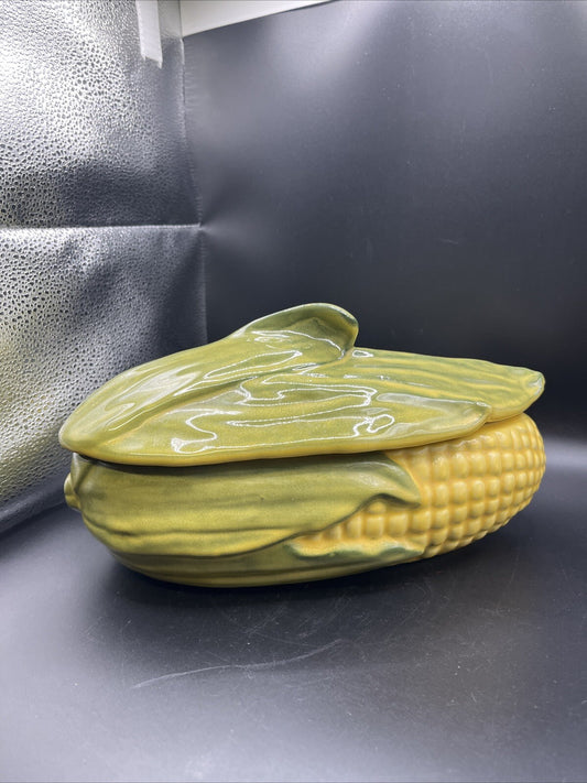Vintage Shawnee Corn King Pottery Casserole Dish circa 1960s, Mid Century Kitsch