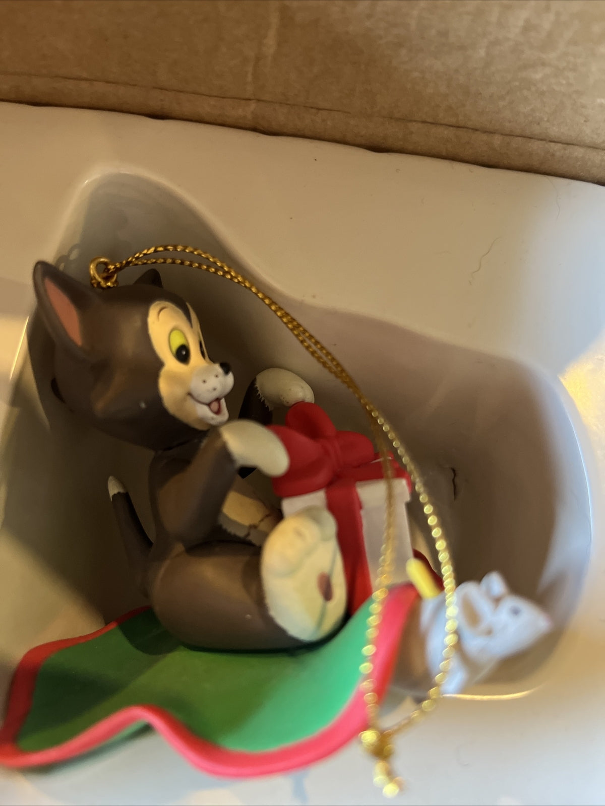 Grolier Christmas Magic Ornament Pinocchio Figaro Cat Disney #18063