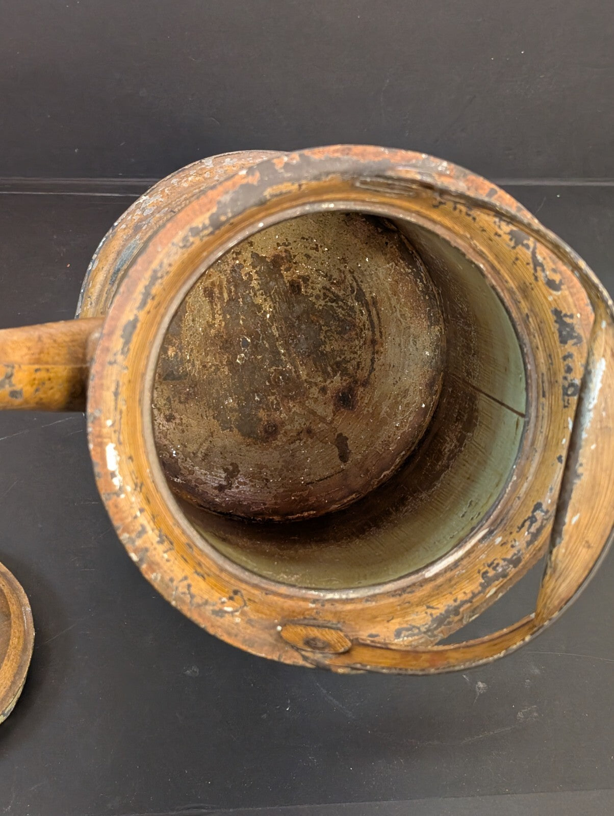 Antique Painted Tin Toleware Water Pitcher & Bowl Wash Basin Wood Grain yellow