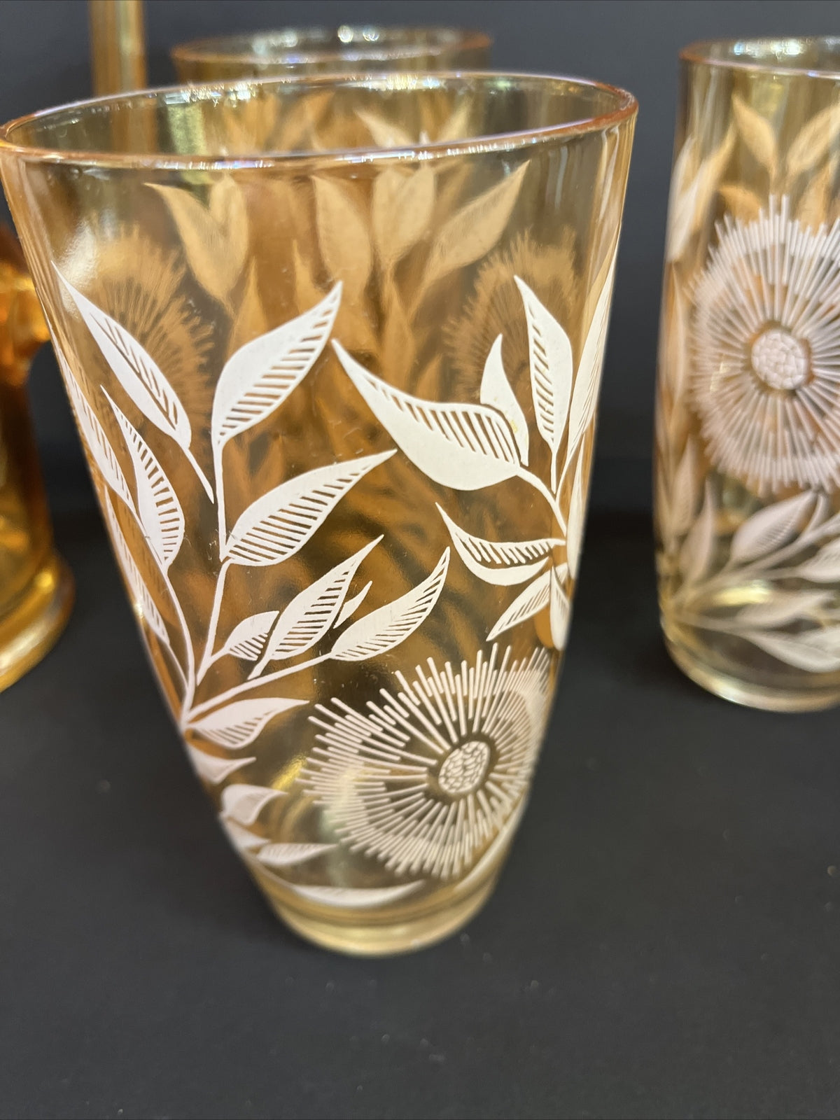 vtg Marigold Carnival Glass Pitcher 9.75" Hand Painted Sun Flowers w/ 2 glasses