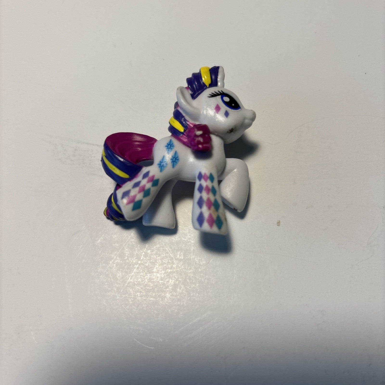 Lot of 5 My Little Pony Mini Figures 1-1/2" x 2" Toy Hasbro