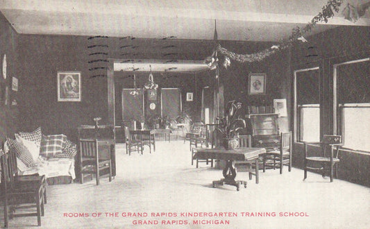 Grand Rapids Kindergarten Training School Room Vintage Michigan Mich MI Postcard