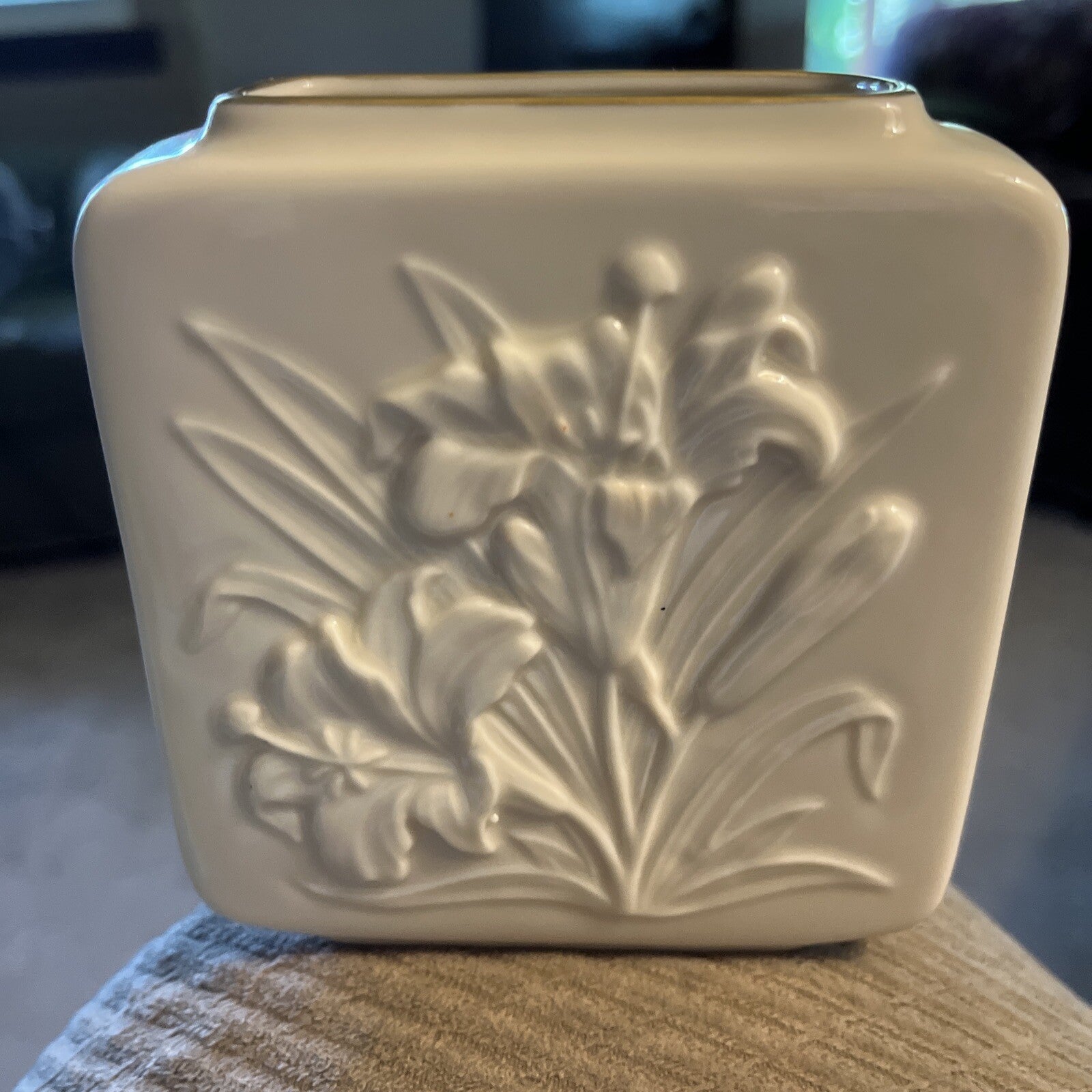 Lenox China Tiger Lily Square Vase Trimmed 24K Gold No Box