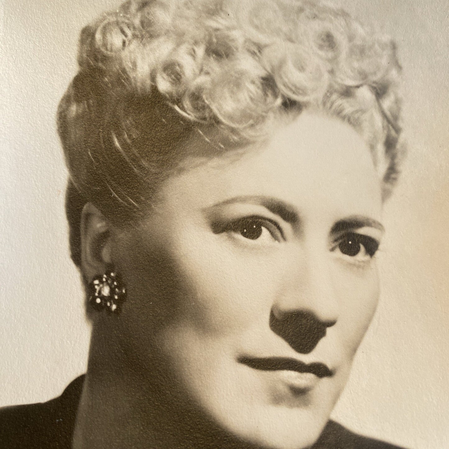 Hollywood  AUTOGRAPHED INK Real PHOTO Barbara Brown Personalized  Signed 5 x 7