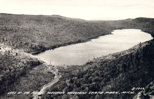 Lake of the Clouds Porcupine Mountains State Park in Michigan MI Postcard