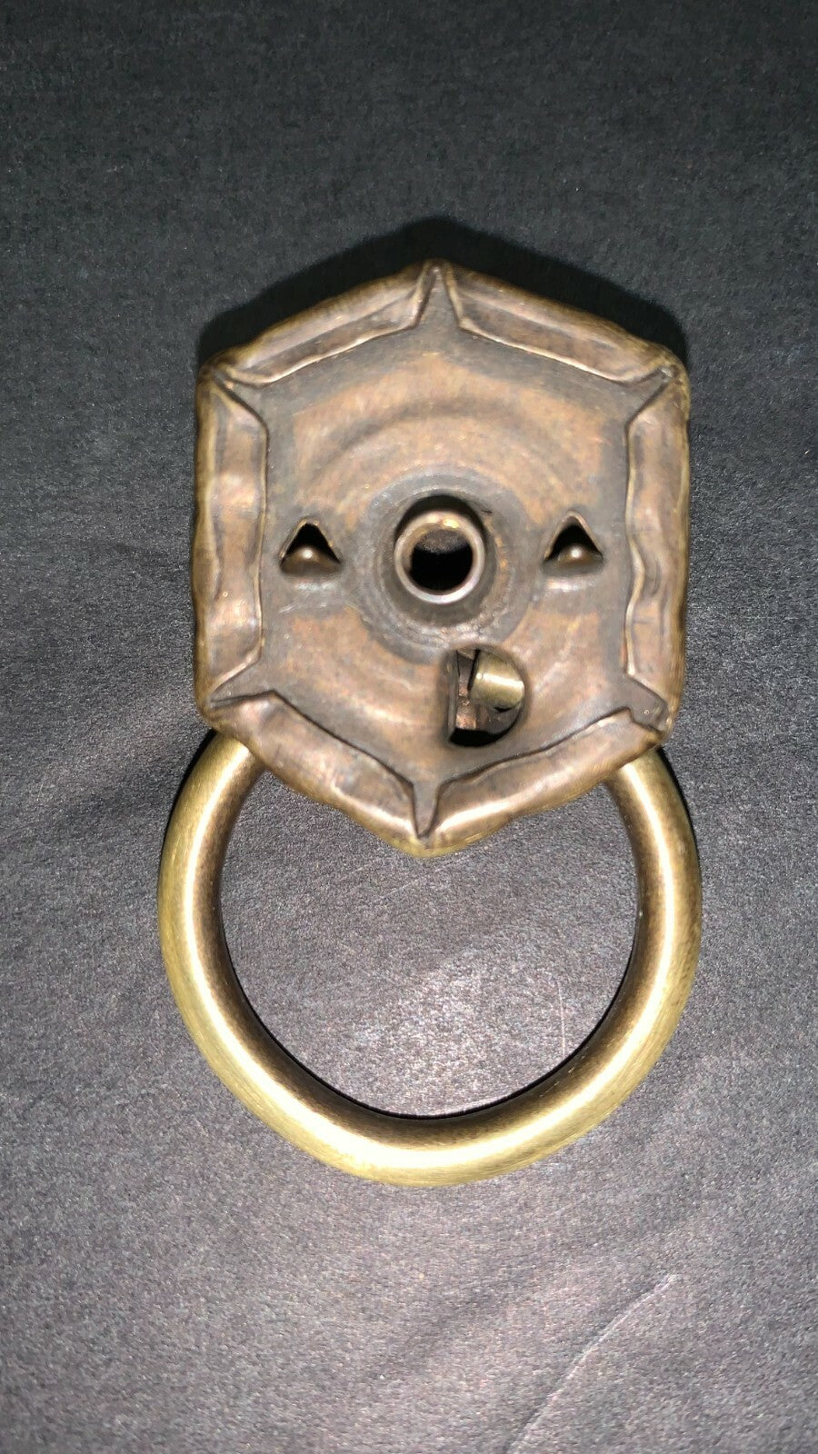 LOT OF 5 ANTIQUE VINTAGE BRASS LION’S HEAD DRAWER RING PULLS SALVAGE