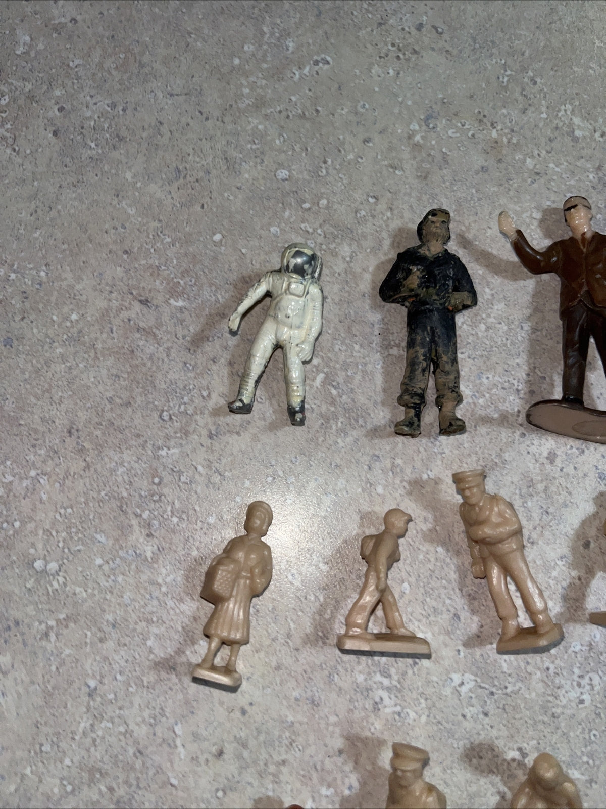Vintage - Plastic Toy Figurines.  Astronaut Postman, See Pictures.   14 Piece