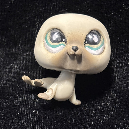 Littlest Pet Shop LPS Gray Seal with Green Eyes # 637