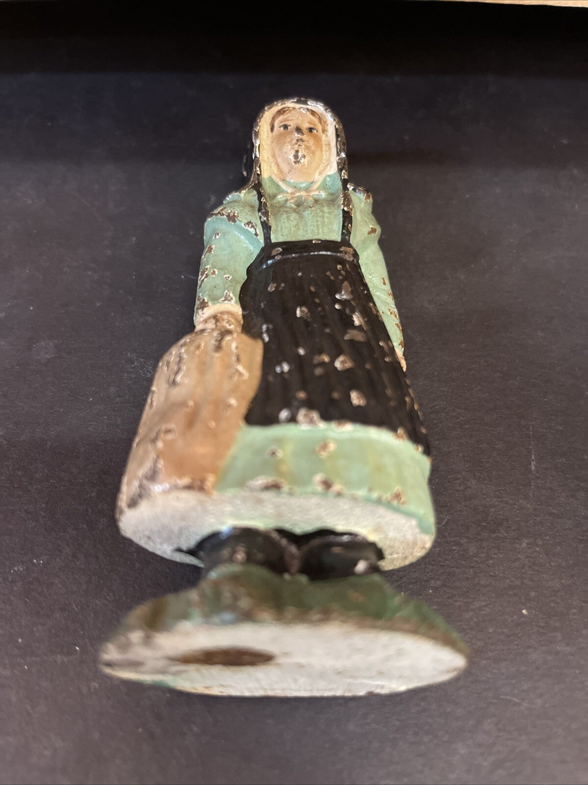 Vintage Heavy Duty Cast Iron Amish Lady Figurine Carrying Bucket Pail 4.5" Tall
