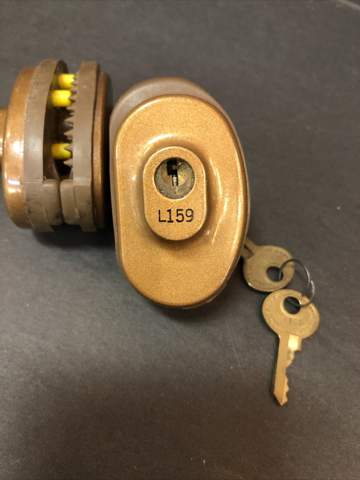 Lot of 2 master Trigger Locks padlocks with 2 keys each