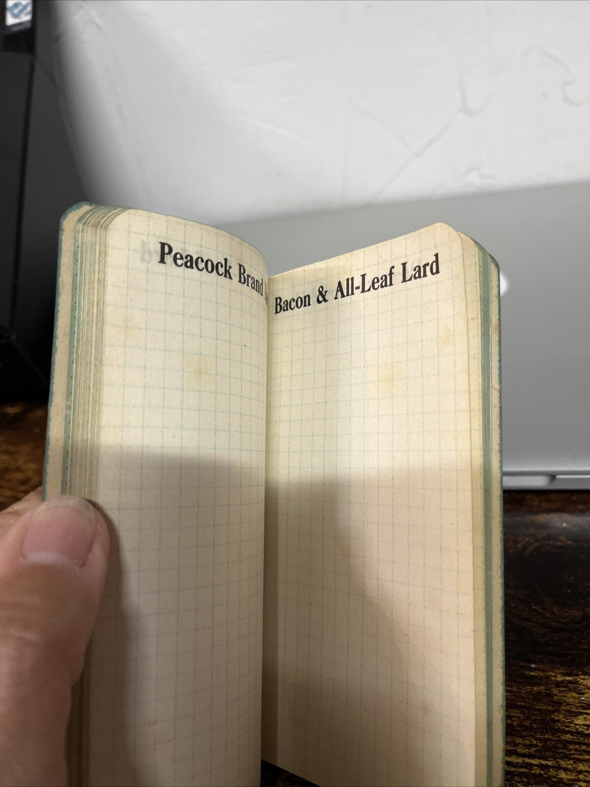 1920 Peacock Booklet Tablet