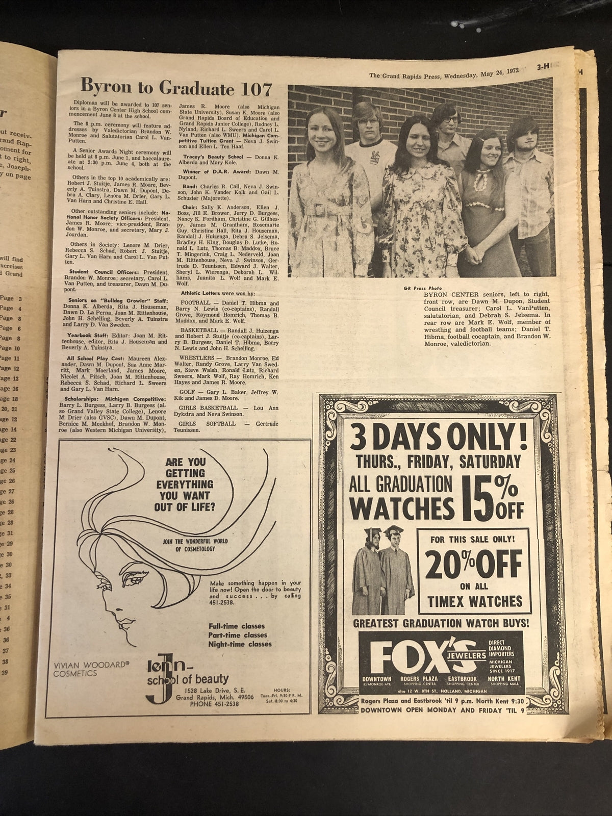 Graduation 1972 Grand Rapids Press Newspaper 40 pages Seniors High School