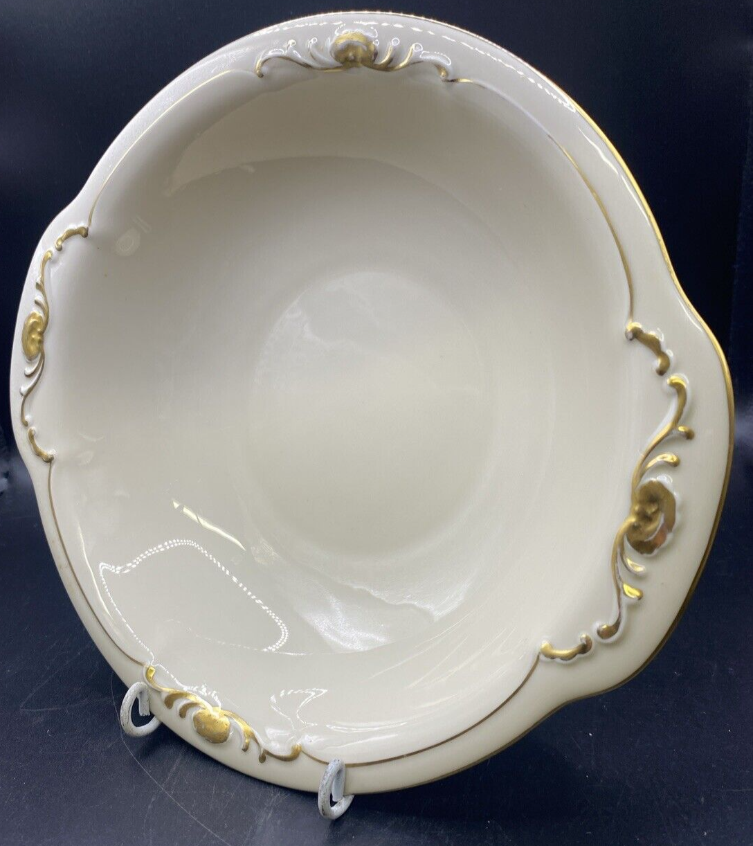 RARE 9.5" Waldershof Bavaria Serving Bowl with handles Cream with Gold Rim