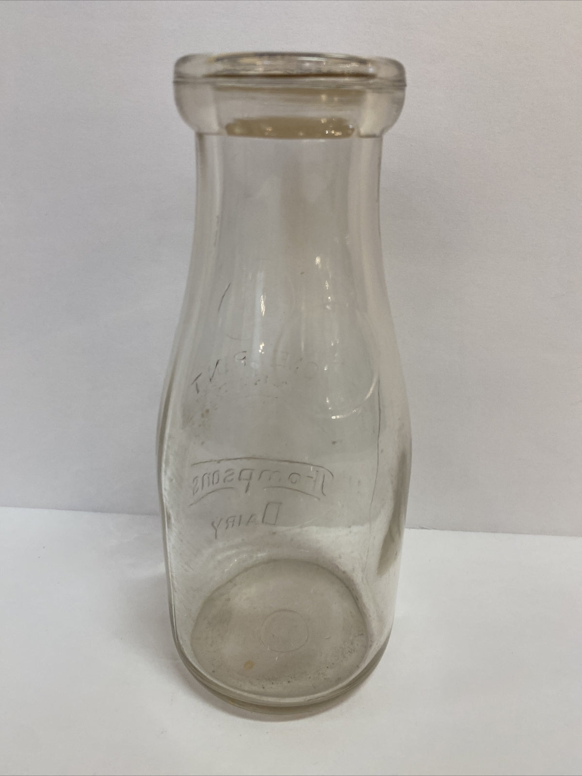 Thompsons Dairy Milk Co Pint Michigan MI Mich Bottle 