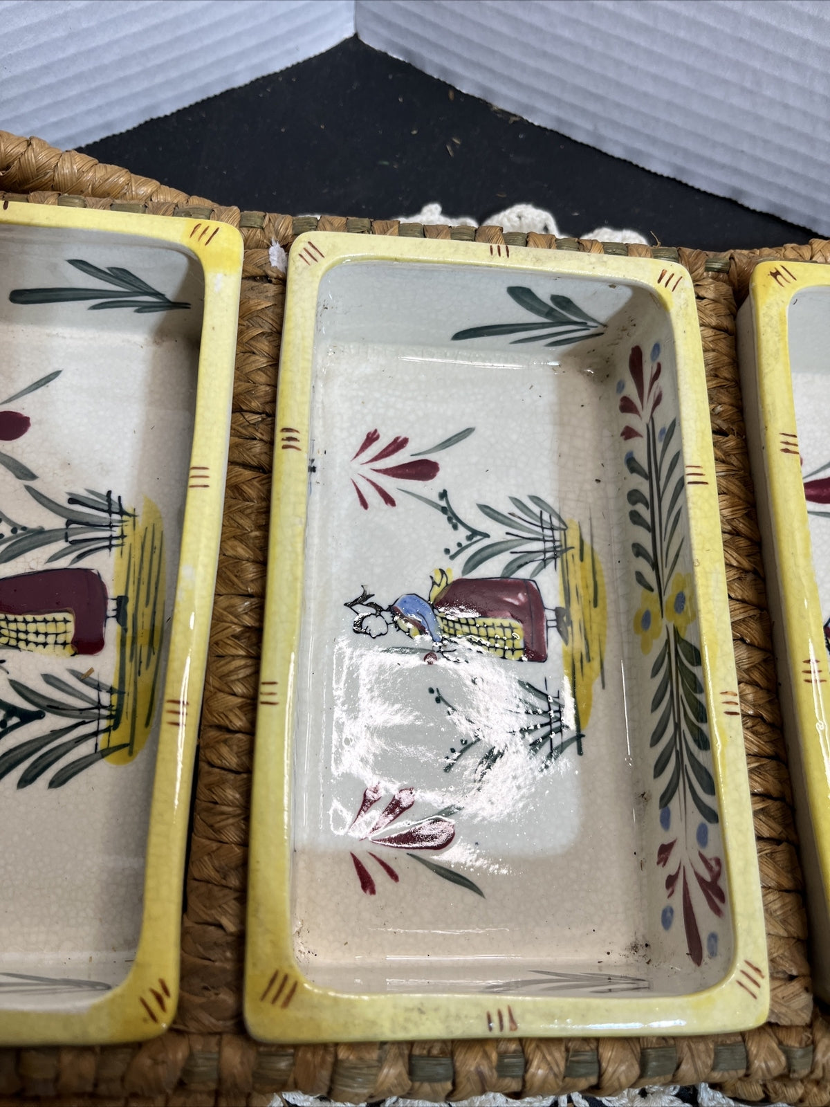 Vintage serving dish in basket three compartments wicker handpainted