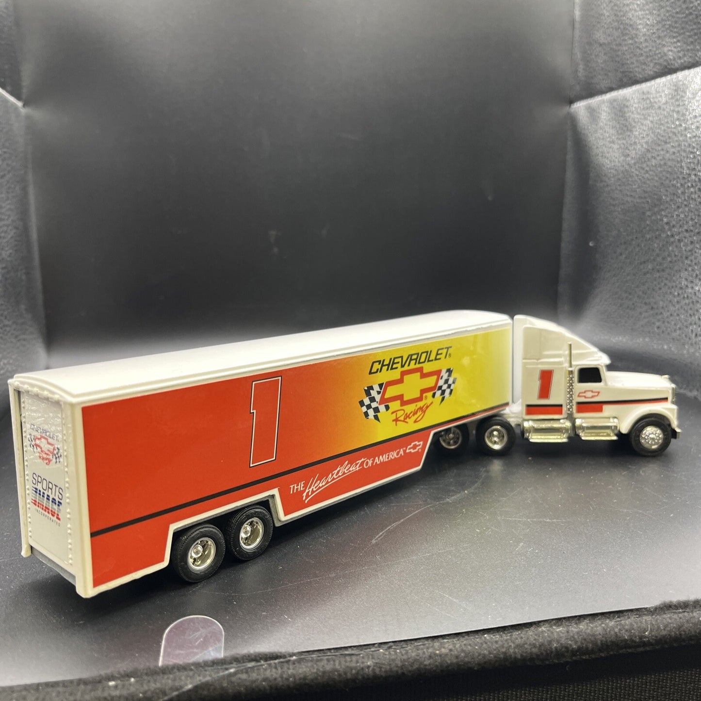 Ertl Sports The Heartbeat of America Chevy Racing 1 Transporter 1:64 Diecast
