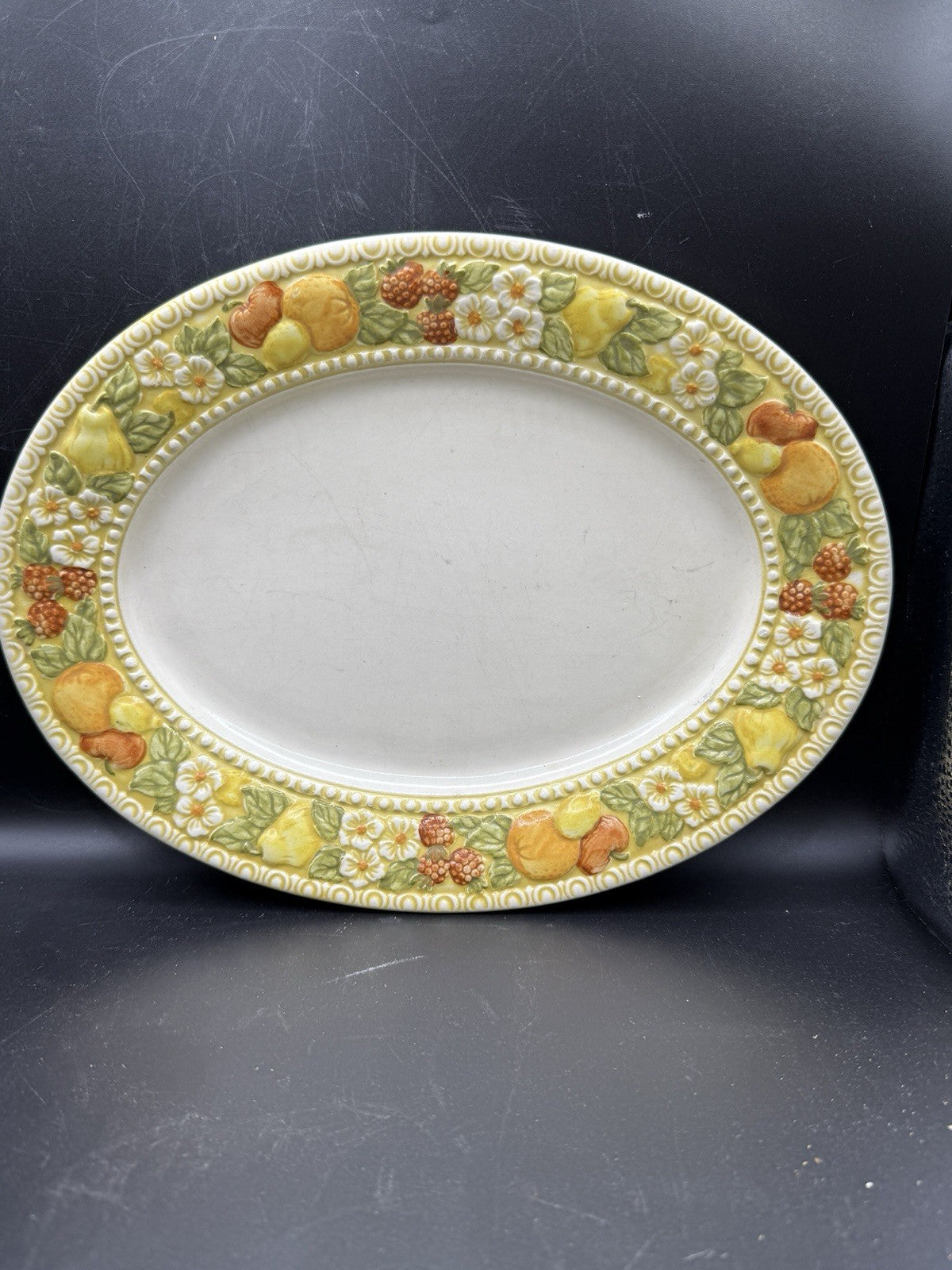 Vintage Della Robbia By Metlox Poppytrail Vernon Ware 11" Oval Serving platter