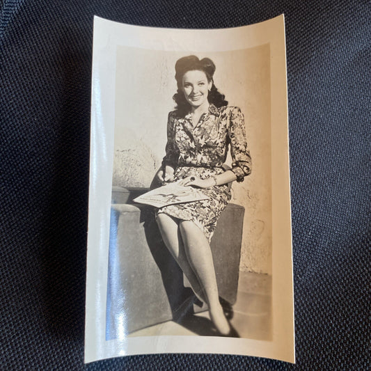 Real Photo  Lynda Darnell 2.5" x 4" Hollywood Movie Star Fan Club