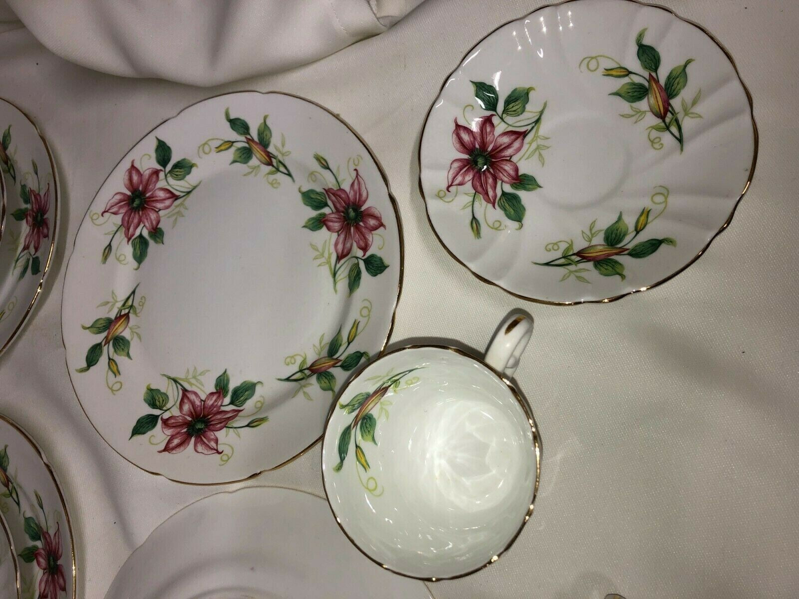 STANLEY FINE BONE CHINA ENGLAND EST 1875 CUPS,SAUCERS & PLATES Set of 4