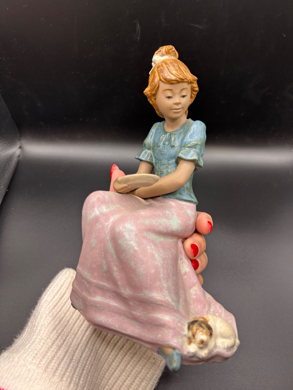 NAO Lladro 1024 "Girl's Best Friend" girl with puppy & milk GRES Finish Dog