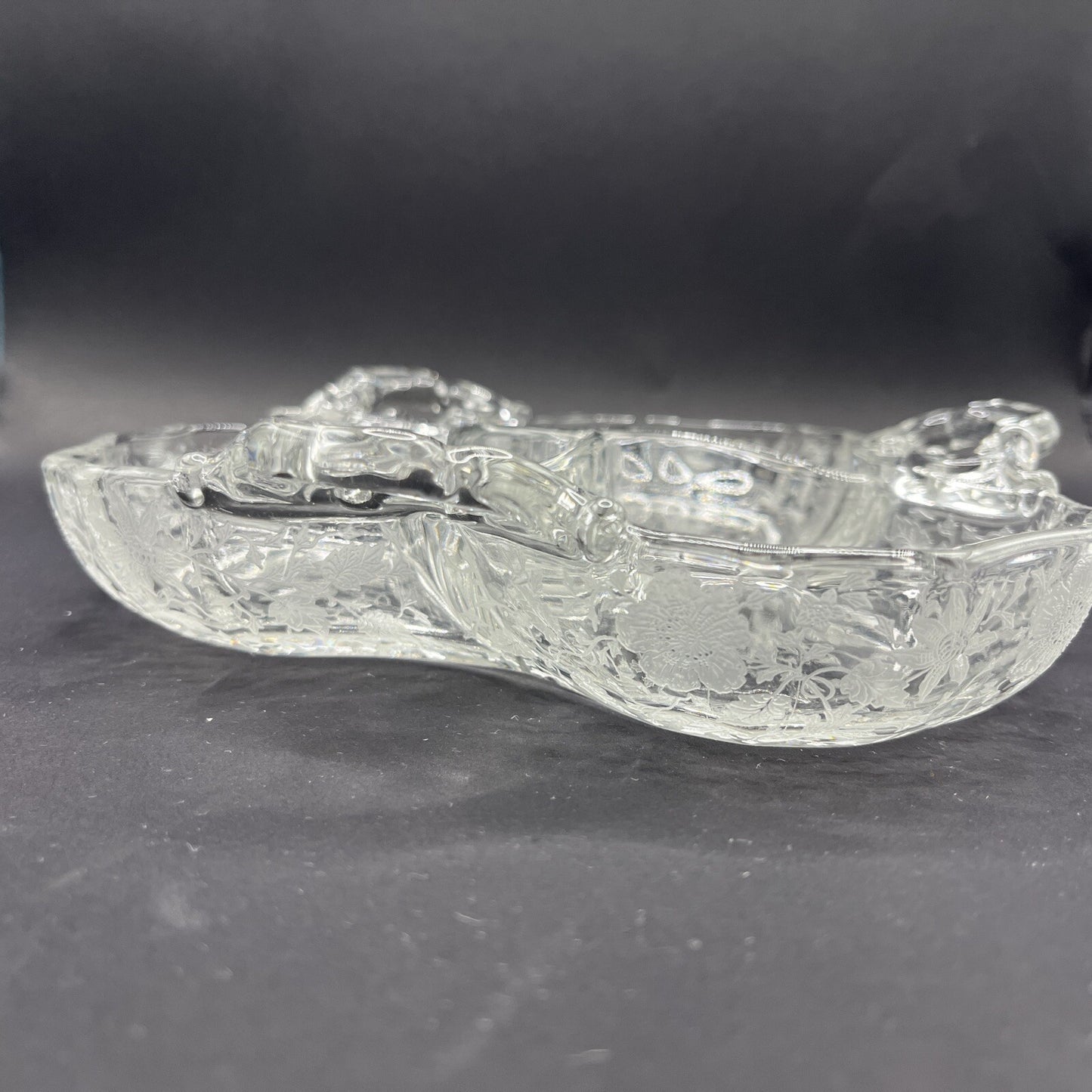 CAMBRIDGE ART GLASS UNIQUE THREE HANDLED THREE PART CANDY DISH "WILDFLOWER" ETCH