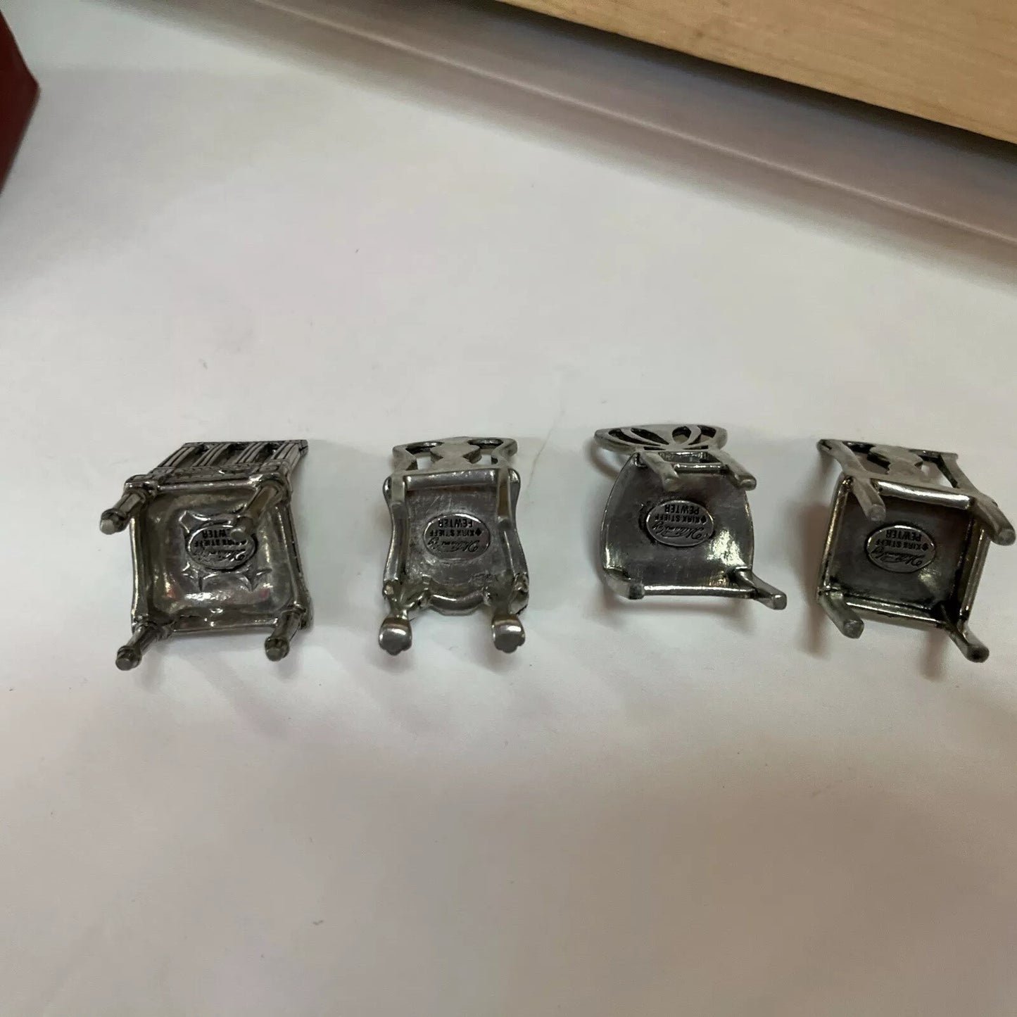 Dollhouse Doll Furniture  Chairs pewter (4)