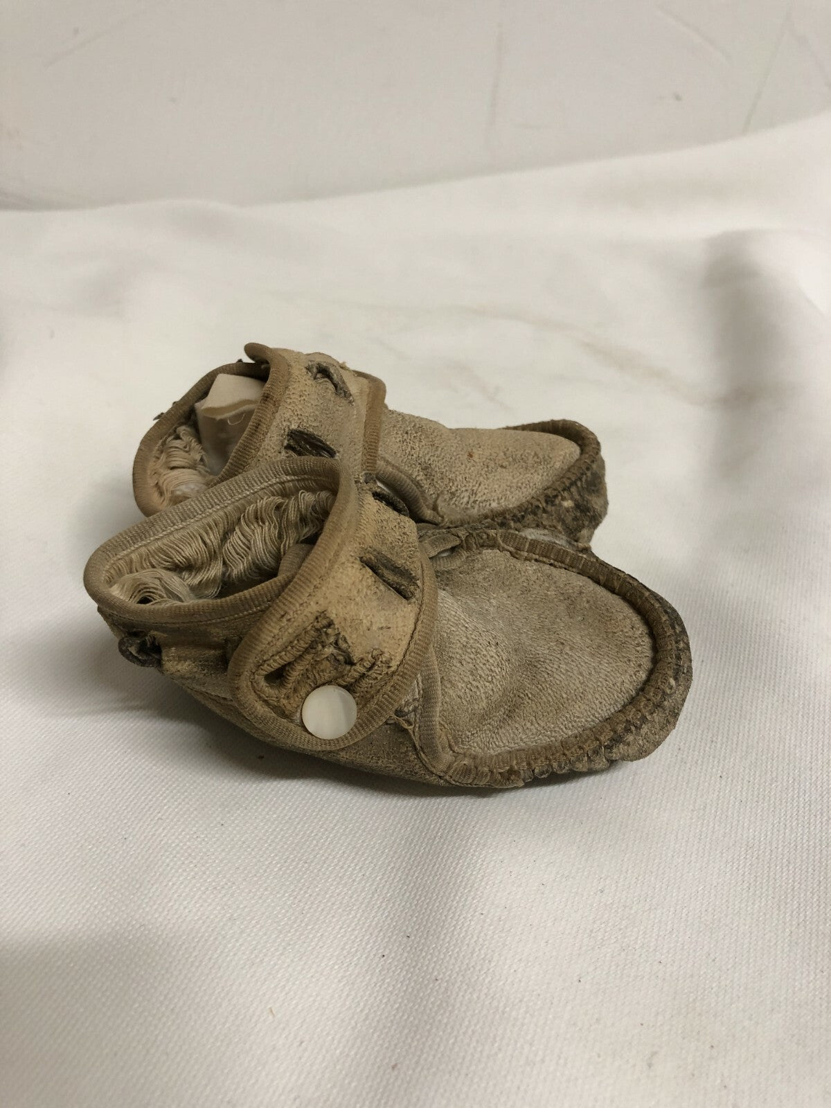Antique Vintage Childs Childrens White Moccasins shoes