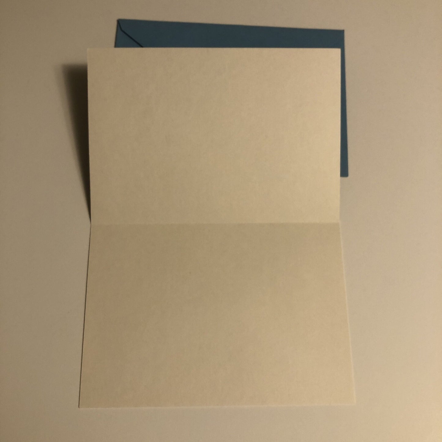 New Wizard of Oz Munchkins Present to Dorothy Greeting Card Hallmark 1990