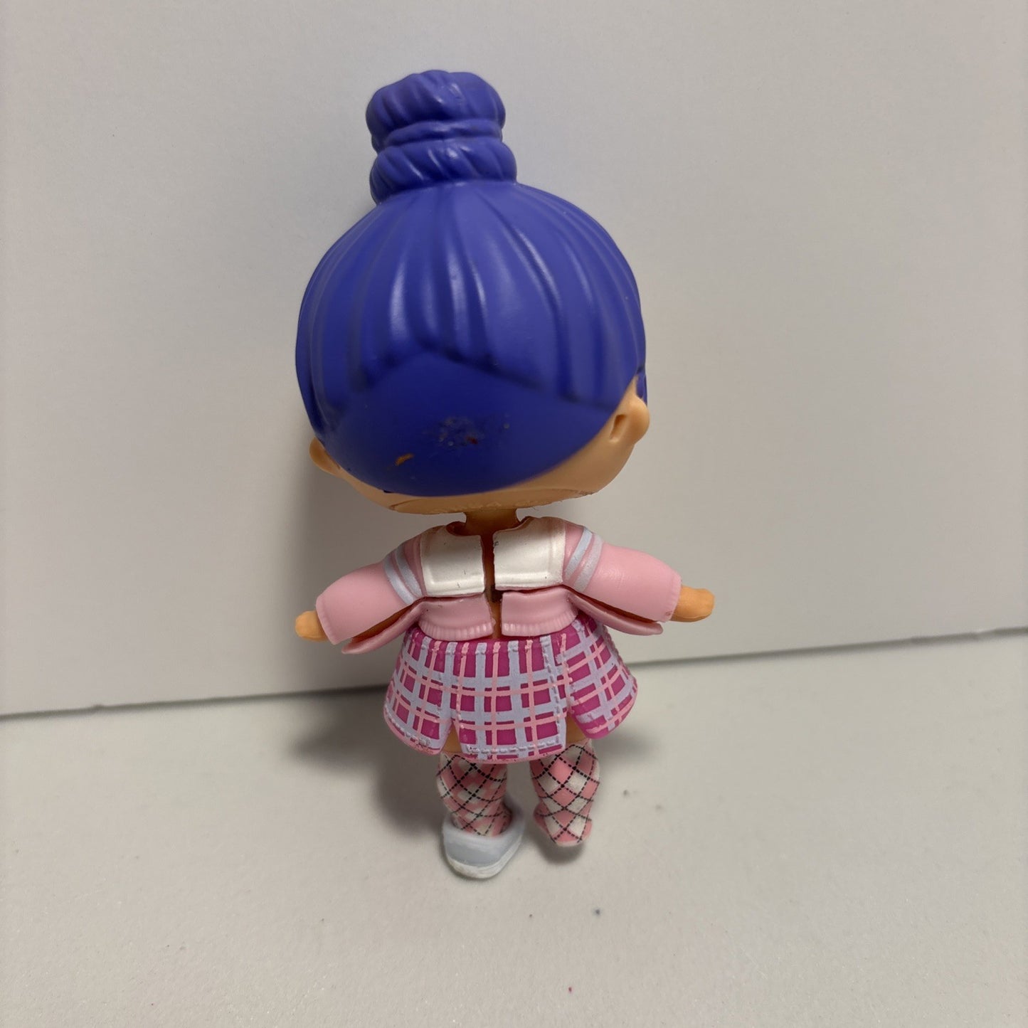 LOL Surprise Doll - Caddie Cutie Eye Spy Series - missing a shoe