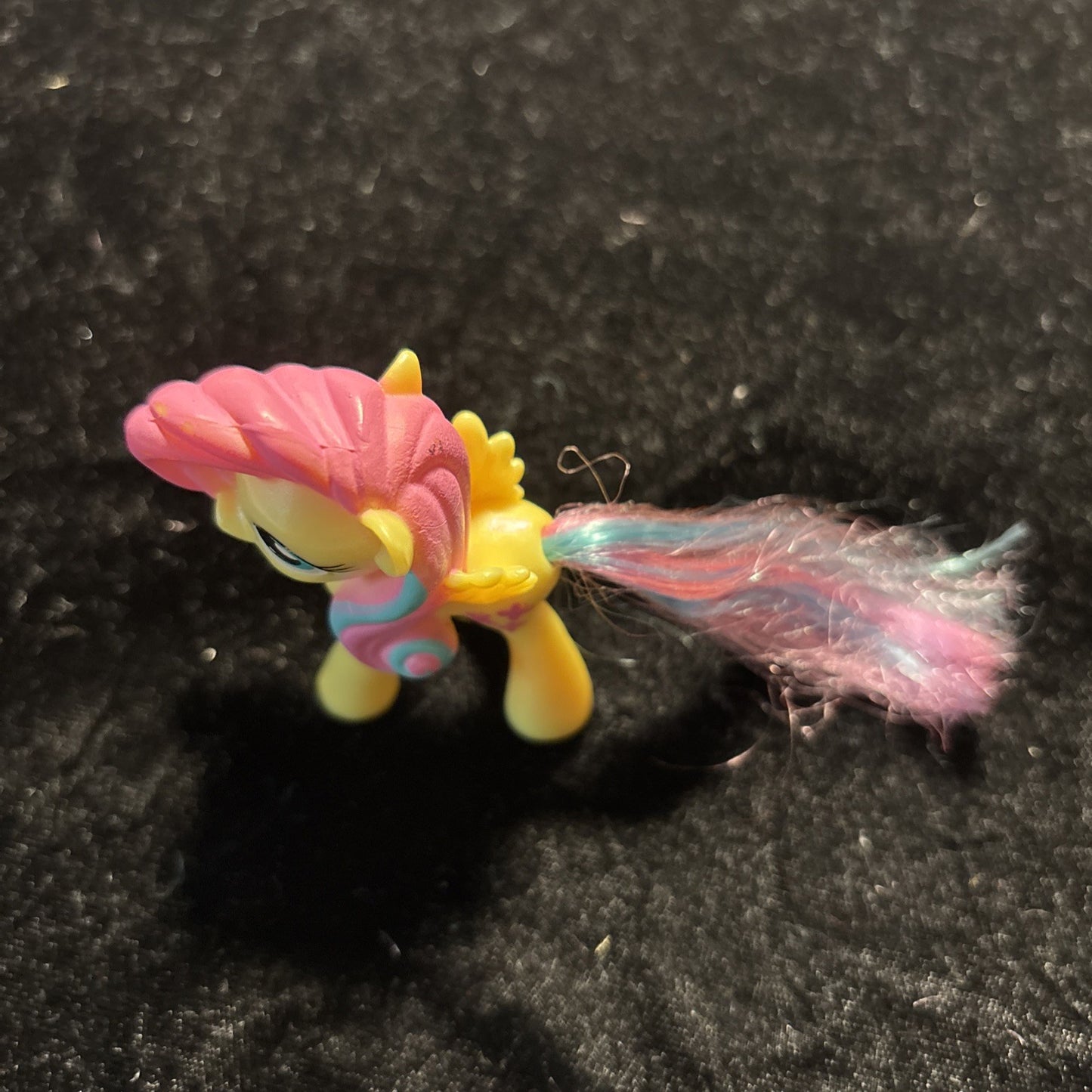 My Little Pony Fluttershy Brushable Hair 3" G4 MLP Yellow w/ Pink & Blue Tail