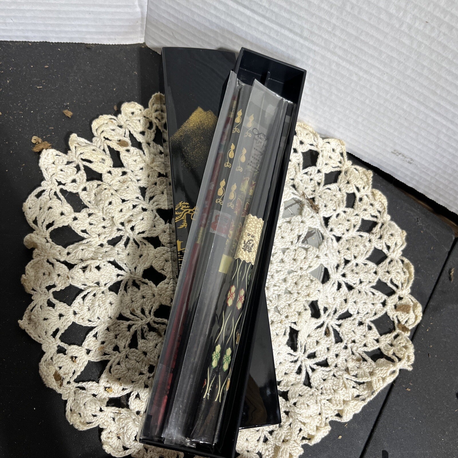 Vintage Chopsticks 5 Pairs Inlays in Lacquer Case