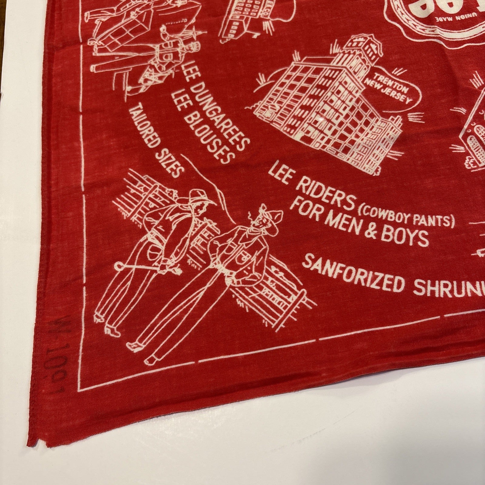 Lee Union Made Red Bandana 1950s Advertising Handkerchief 21-1/4" x 20-1/4"